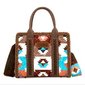 Women’s wrangler purse